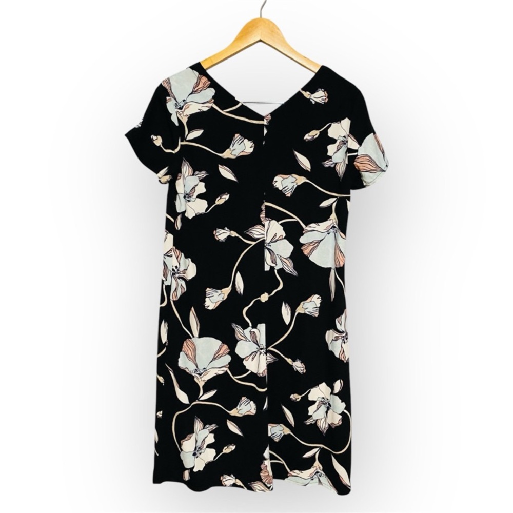 a new day Floral V Neck Dress size Medium - Picture 4 of 6